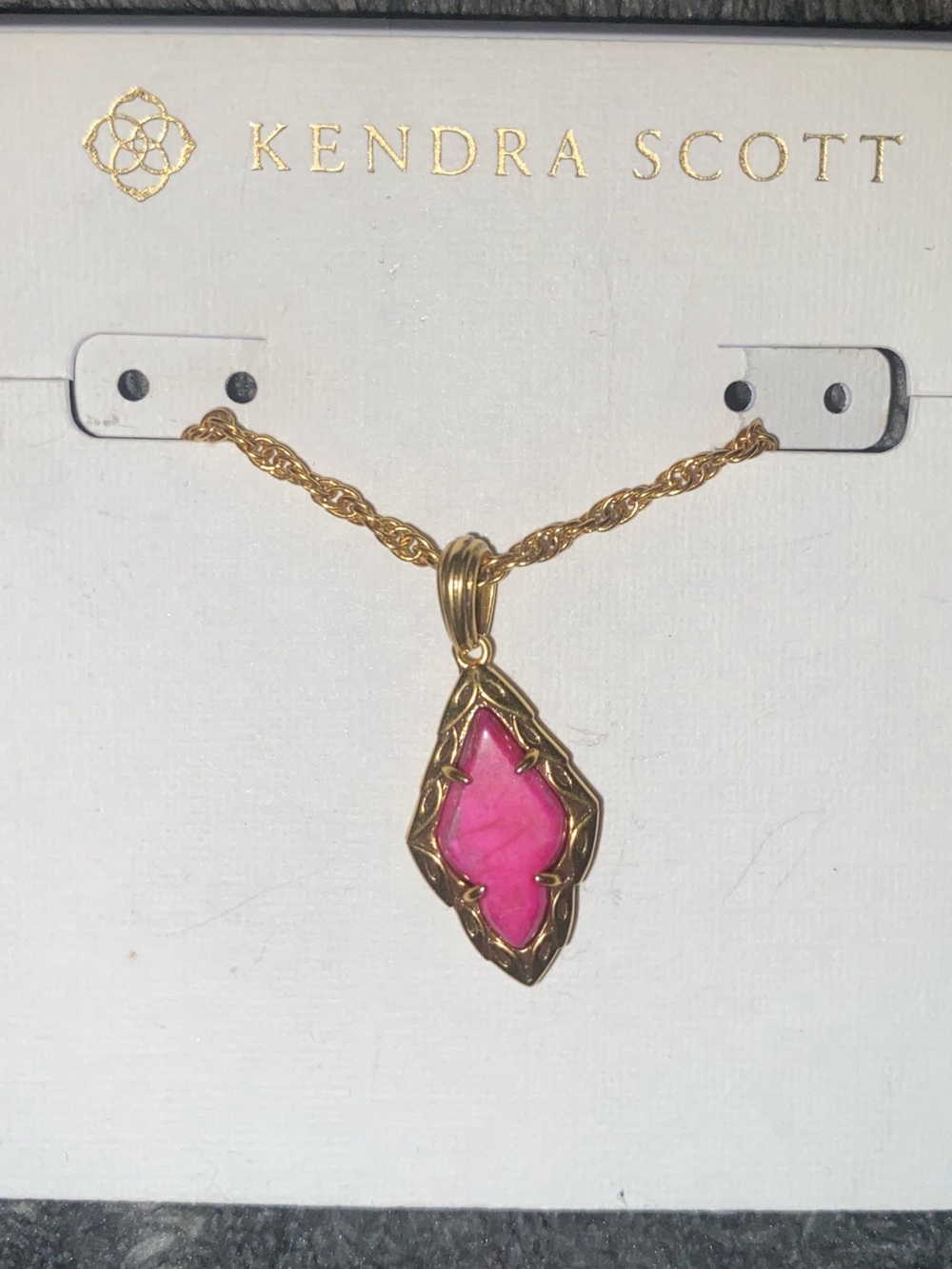 Kendra Scott RARE RETIRED Abbie Stone Cluster Pink/Gold Statement Necklace $85